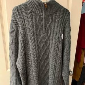 Men’s sweater